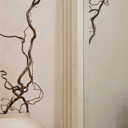 Espejo Luciana – Espejo de cuerpo entero con diseño curvado en efecto hormigón (180 cm x 110 cm)