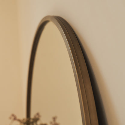 Miro Higgins – Espejo de Pared Redondo Moderno de Metal Dorado (80 cm x 80 cm)